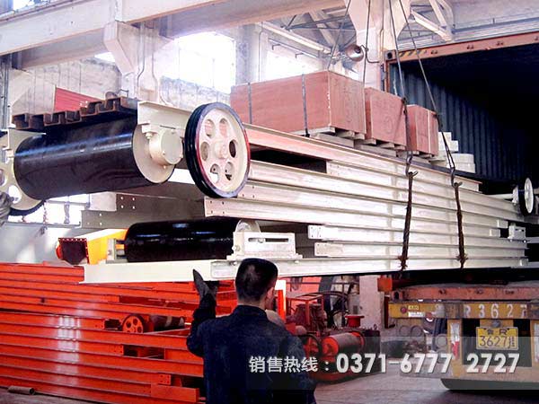 膠帶輸送機發貨 膠帶輸送機發貨