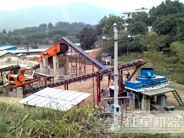 鵝卵石制砂機生產現場 鵝卵石制砂機生產現場