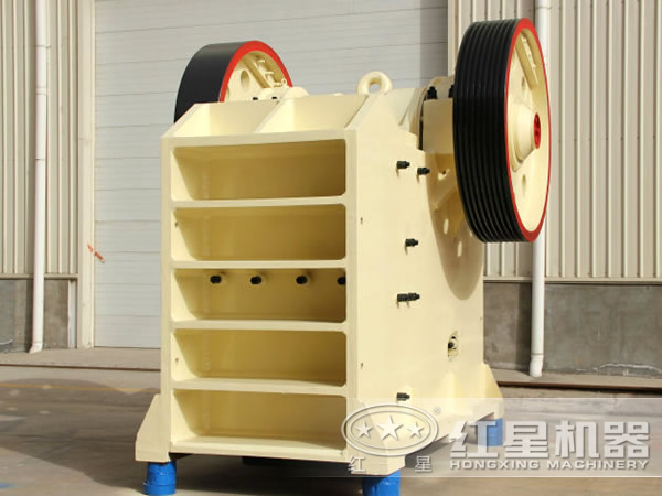 機制砂設備中的顎式破碎機