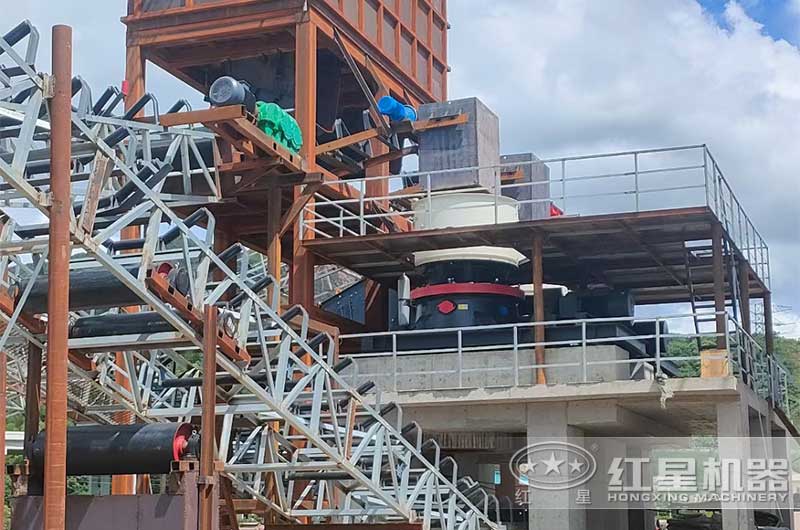 圓錐破碎機現場 圓錐破碎機現場