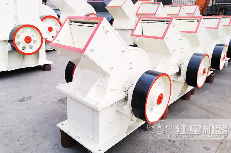 錘破現場實拍圖