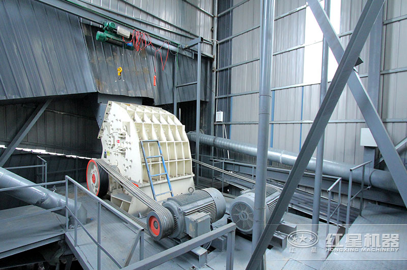 重錘破碎機現場