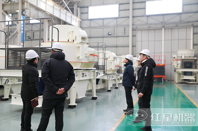 客戶來廠考察機制砂生產線設備