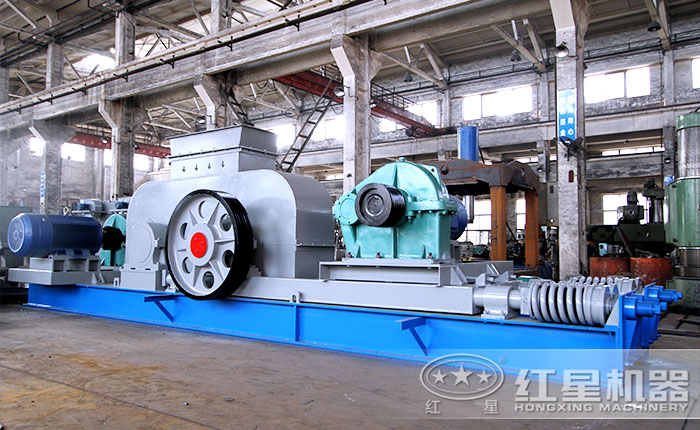 對輥制砂機(jī)車間圖 對輥制砂機(jī)車間圖