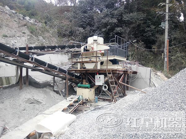 沖擊式破碎機(jī)應(yīng)用現(xiàn)場