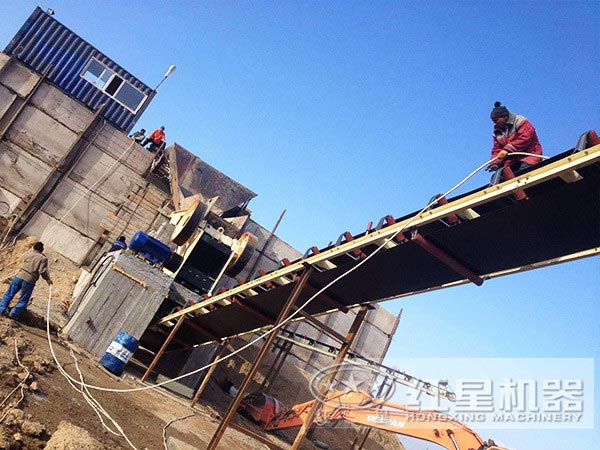 紅星鄂式破石機(jī)現(xiàn)場