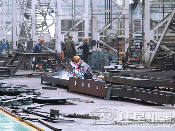 石頭碎沙機器加工現場