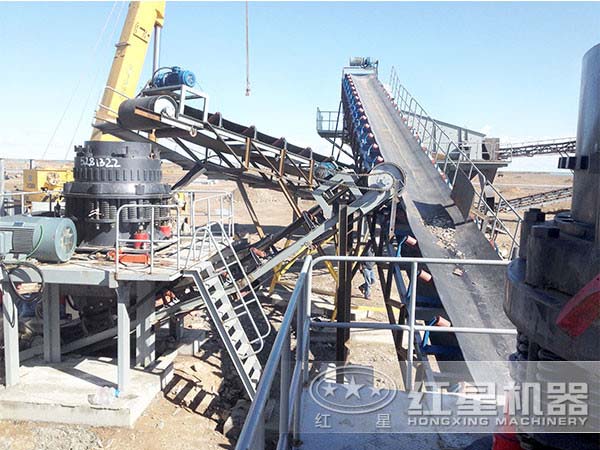 白云石圓錐破碎機作業現場 白云石圓錐破碎機作業現場