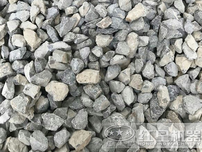 經汽車移動打石機處理后的13石子 經汽車移動打石機處理后的13石子