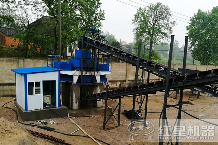石頭制砂機作業現場圖 石頭制砂機作業現場圖