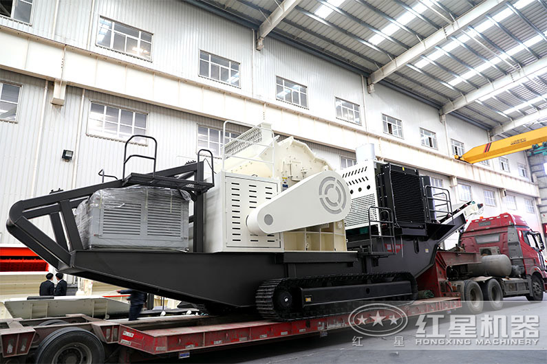 履帶式破碎機(jī)現(xiàn)場發(fā)貨圖 履帶式破碎機(jī)現(xiàn)場發(fā)貨圖