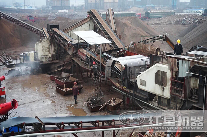 建筑垃圾加工現場采取現場噴淋操作