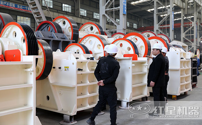 顎式破碎機客戶參觀