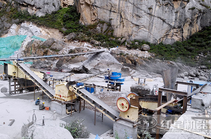 鵝卵石制砂機客戶現場