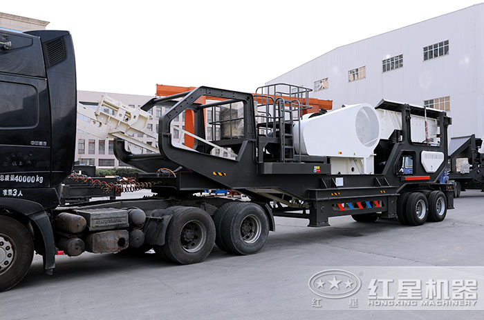 輪胎式建筑垃圾移動式破碎機(jī) 輪胎式建筑垃圾移動式破碎機(jī)