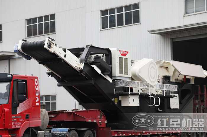 紅星機器履帶式移動破碎機現場發貨 紅星機器履帶式移動破碎機現場發貨