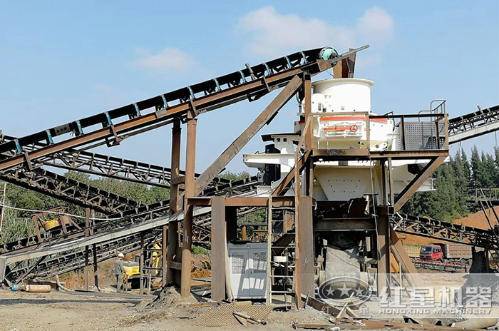 鵝卵石制砂現場-高品質沙生產加工