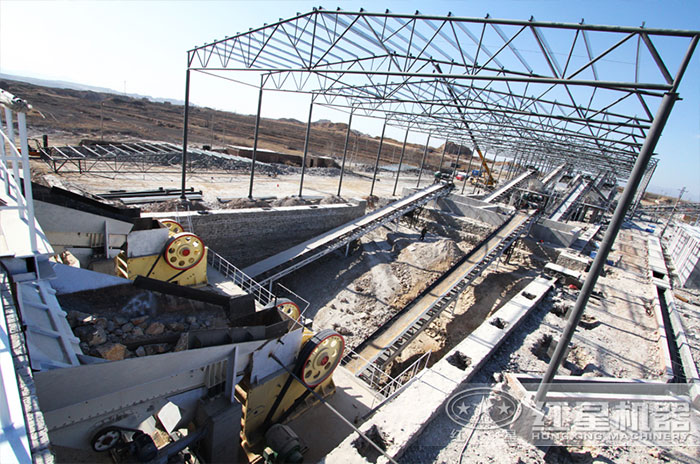 山東用戶液壓巖石破碎機作業現場 山東用戶液壓巖石破碎機作業現場