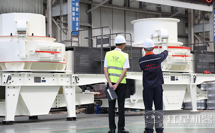 專業(yè)人員給您專業(yè)的服務