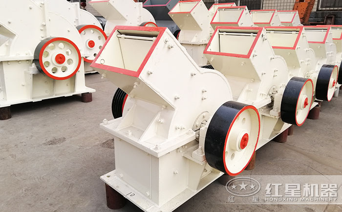 紅星機(jī)器錘式破碎機(jī)直銷(xiāo)廠區(qū) 紅星機(jī)器錘式破碎機(jī)直銷(xiāo)廠區(qū)