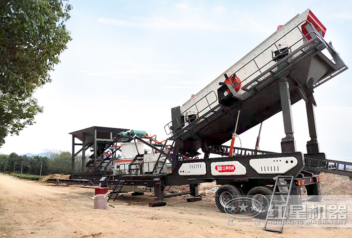 移動制砂一體機快速作業現場 移動制砂一體機快速作業現場