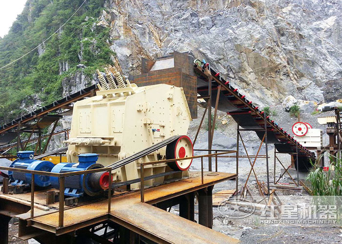 反擊式打石機搭配鄂破的加工現場 反擊式打石機搭配鄂破的加工現場