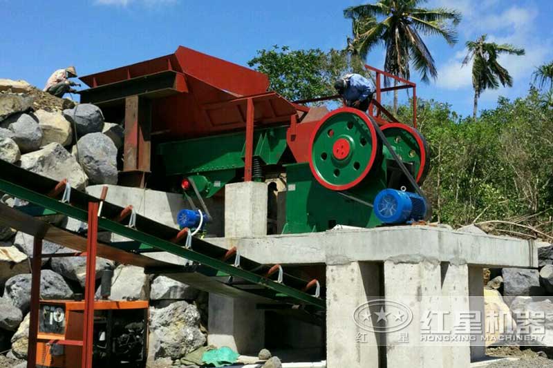 花崗巖碎石打粉生產現場 花崗巖碎石打粉生產現場