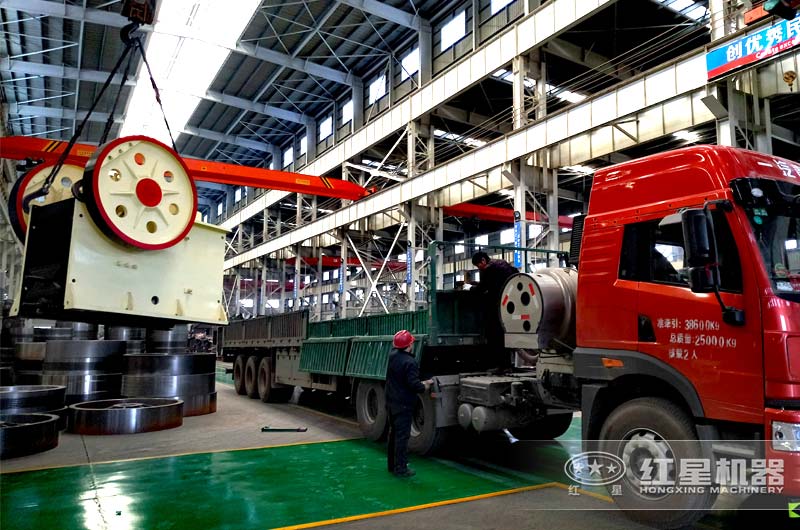 紅星廠家在生產(chǎn)車間的發(fā)貨現(xiàn)場(chǎng) 紅星廠家在生產(chǎn)車間的發(fā)貨現(xiàn)場(chǎng)