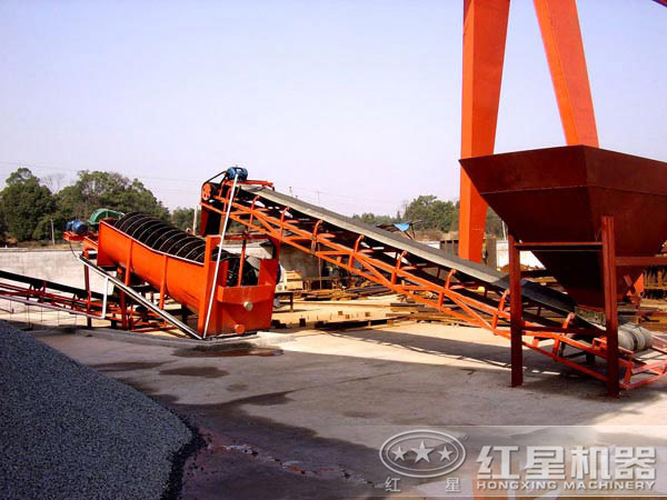 雙螺旋洗砂機_單螺旋洗砂機清洗現(xiàn)場 雙螺旋洗砂機_單螺旋洗砂機清洗現(xiàn)場