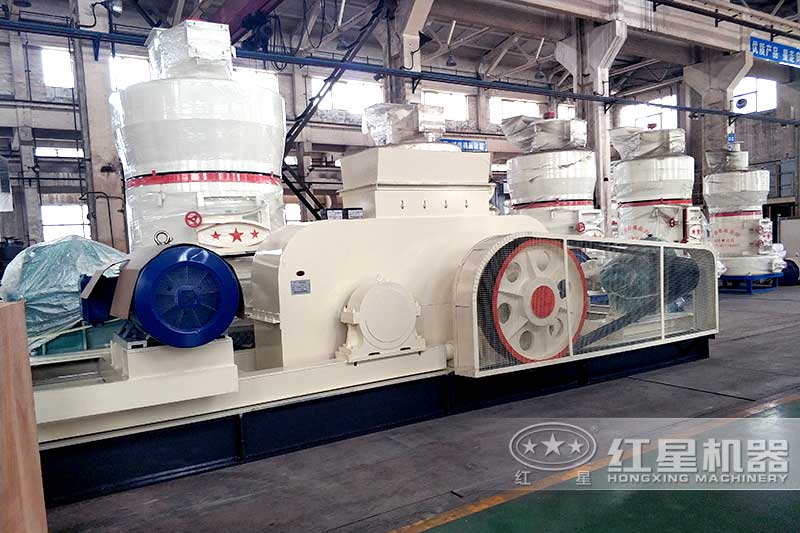 大型全液壓對輥制砂機設備實拍 大型全液壓對輥制砂機設備實拍