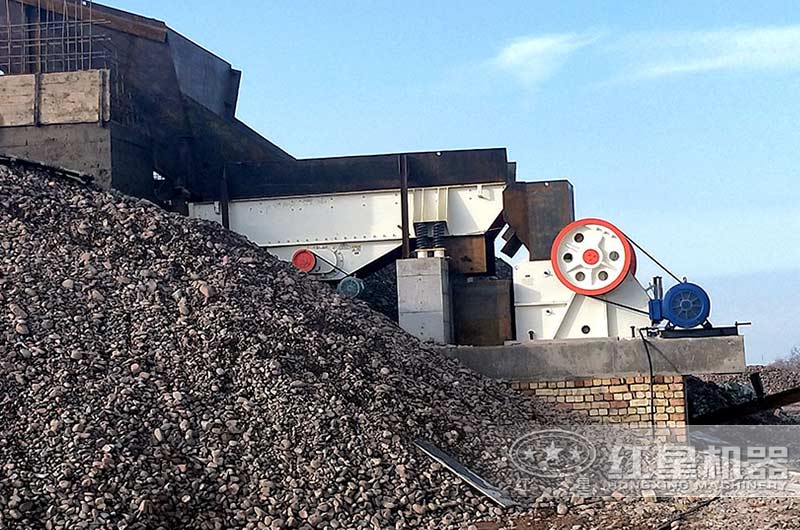 玄武巖碎石機加工現場 玄武巖碎石機加工現場