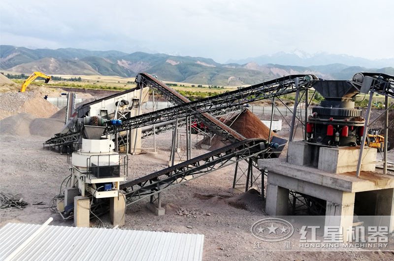 細碎破碎機作業(yè)現(xiàn)場