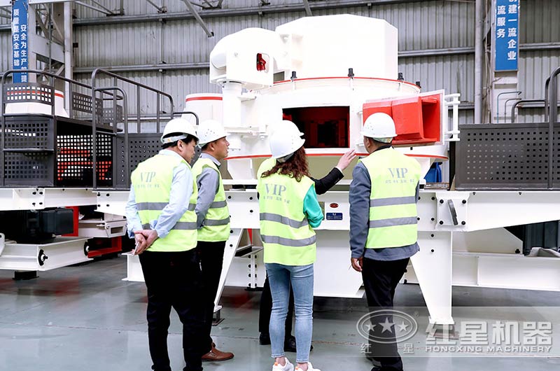 用戶到廠實地考察設(shè)備