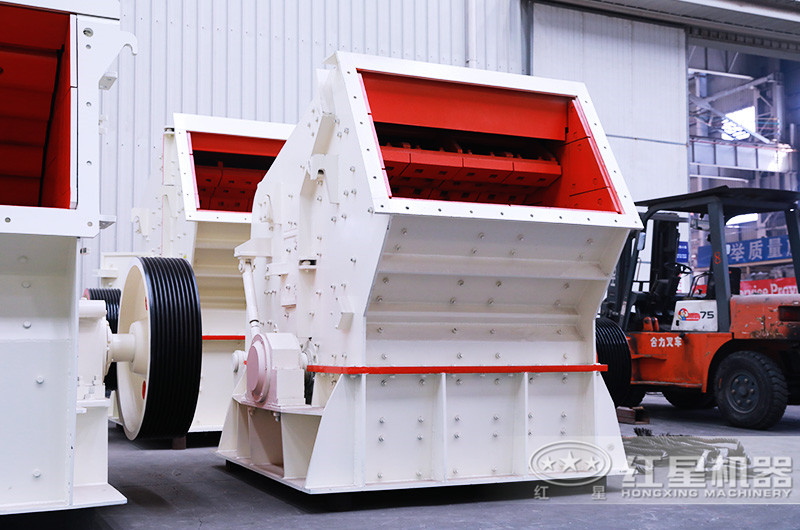 日產8000噸的反擊式破碎機 日產8000噸的反擊式破碎機