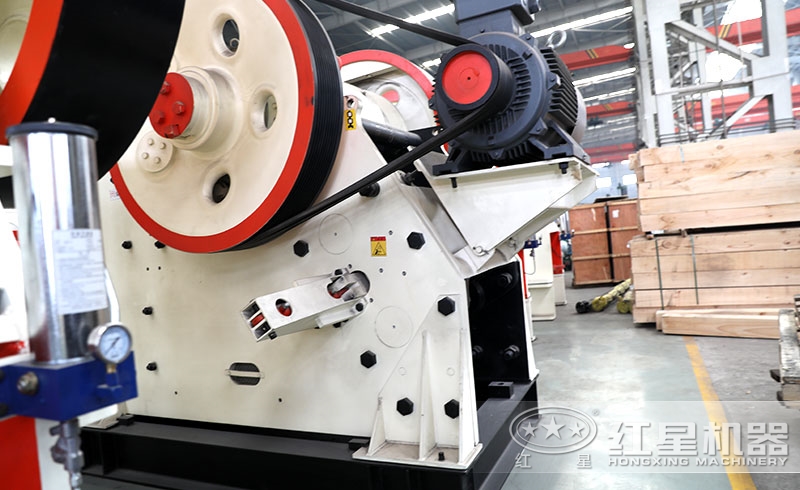 顎式破碎機 顎式破碎機